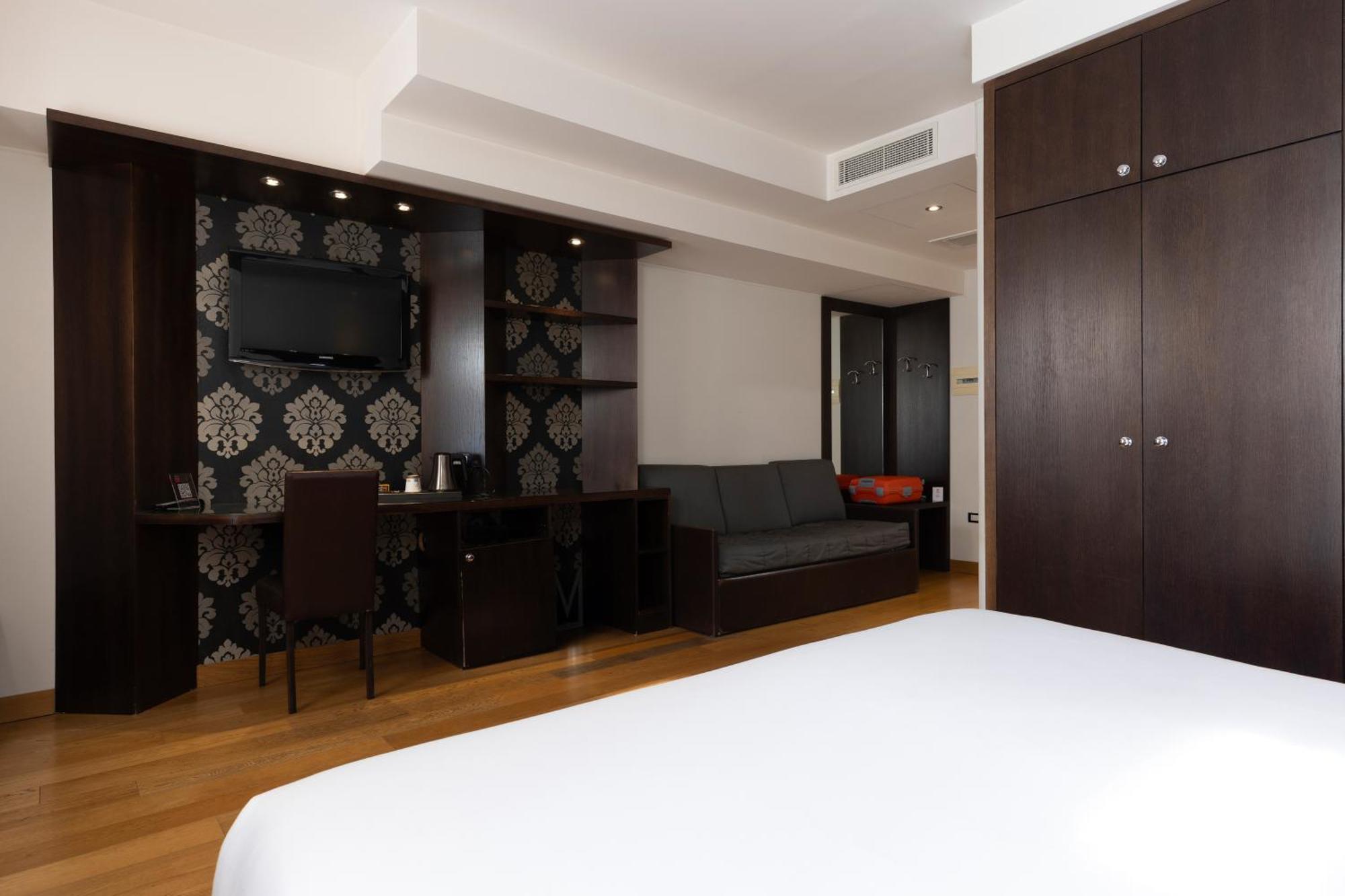 Hotel Royal Caserta Esterno foto